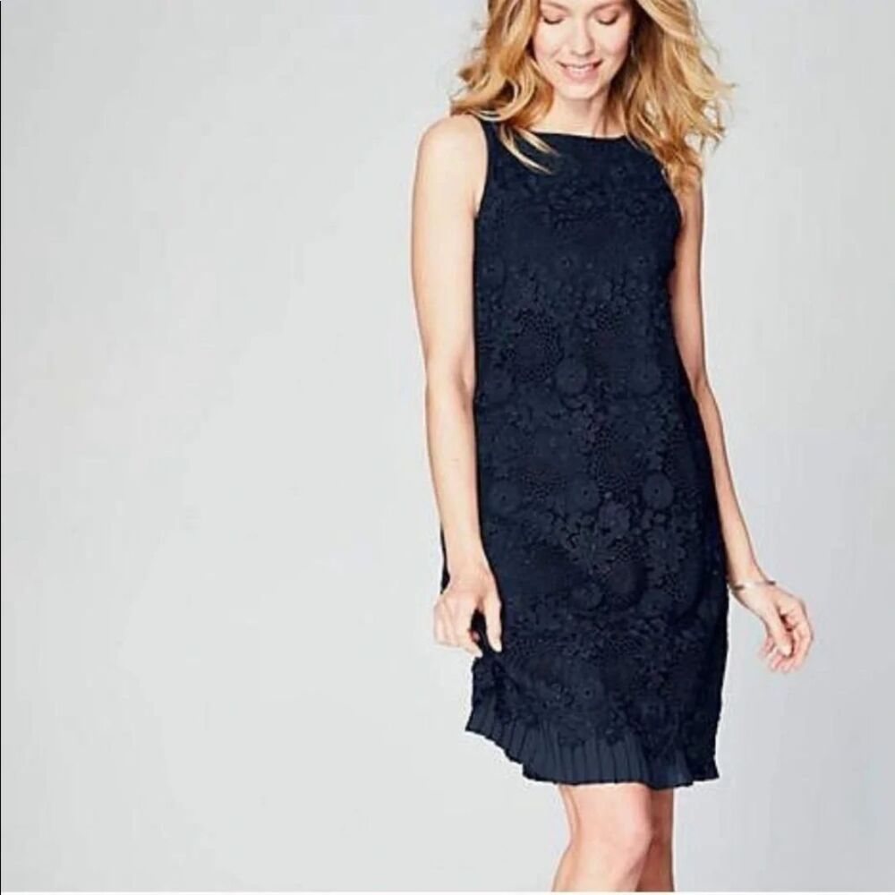 J Jill Blue Floral Crochet Lace Pleated Hem Dress Size Medium